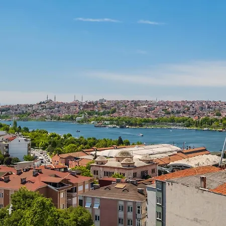 Sea View Duplex W Terrace In Goldenhorn * イスタンブール