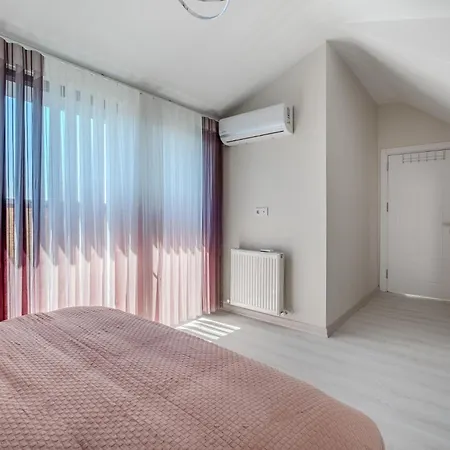 Sea View Duplex W Terrace In Goldenhorn Apartment Istanbul